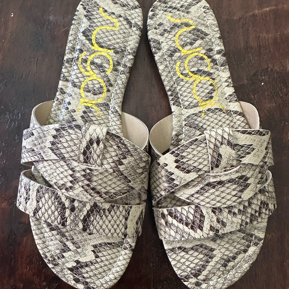 NEW Sugar Women's Snakeskin Sandals - Tan/Brown
